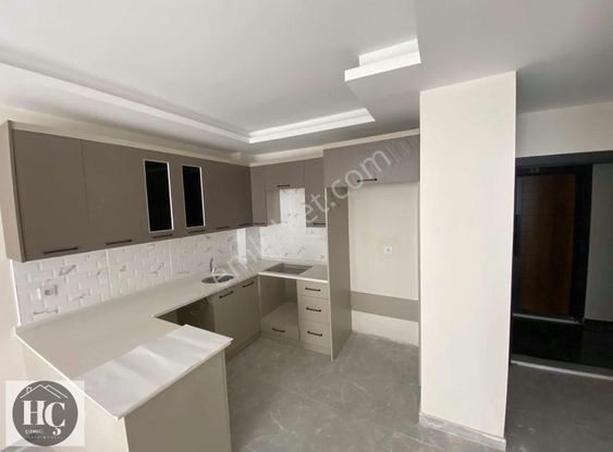 Erdemli Kocahasanlı'da Denize 150 Metre 1+1 Hemen Oturuma Hazır