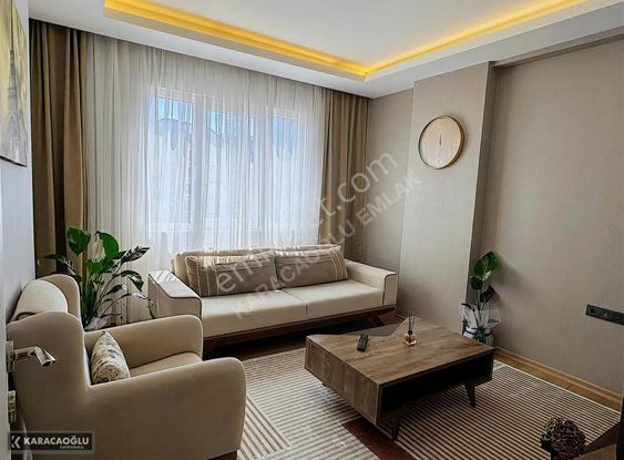 Aile Apartmanında 2+1 Geniş M2 Satılık Daire !!