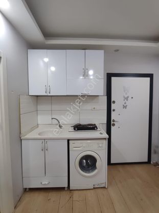 Baraj Yolunda Lc Wakiki Arasında Asansörlü Balkonlu Kiralık 1+1 Daire