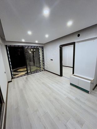 Valley'den Yatay Mimari Bahçeli Havuzlu Site 1+1 Satılık Daire!!