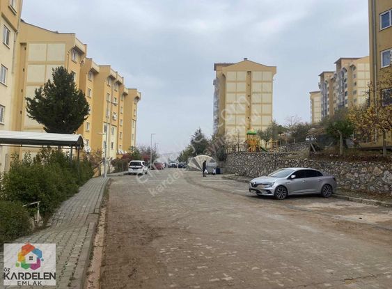 Kardelen Emlak Ve Arsa Ofisinden Satılık Daire