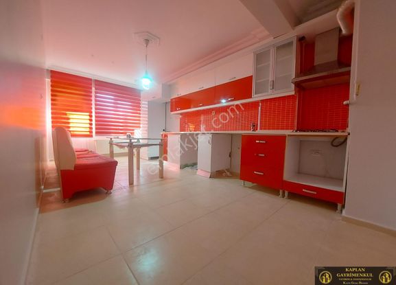 Kaplan Gayrimenkul’den Gültepe Mah. Halk Cad Üzeri 3+1 145 M² Satılık Daire