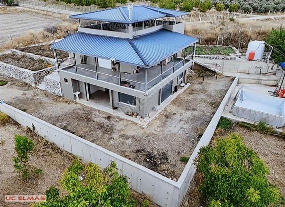 Üç Elmastan Hayalini Kurduğunuz 75 M²resmi Evli 8.068 M²bahçe