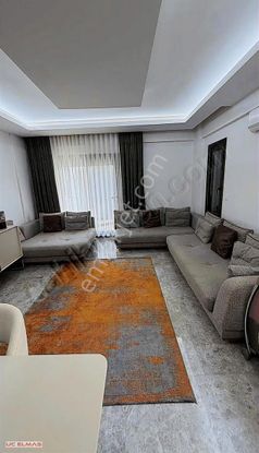 Üç Elmastan Gölcükler Mah.bahçeli Müthiş Satılık Villa