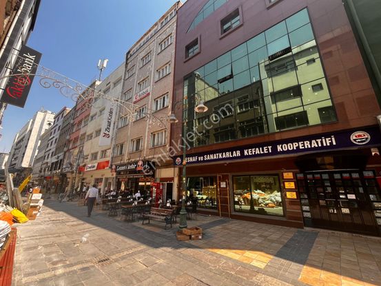 27 Mayıs Vatan Caddesınde Içı Tamamen Yenılenmış Ofıs Olarak Kullanıma Uygun Satılık Daıre