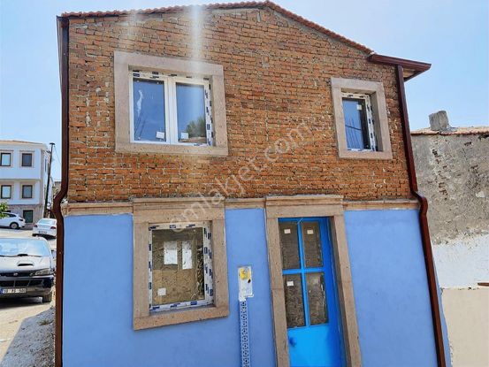 Ayvalık Merkezde Satılık Müstakil Ev