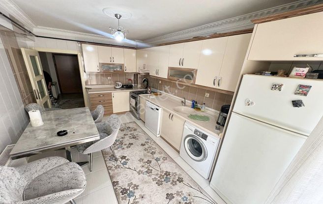 Atapqrk Ta 3+1 Ara Kat Satılık Daıre