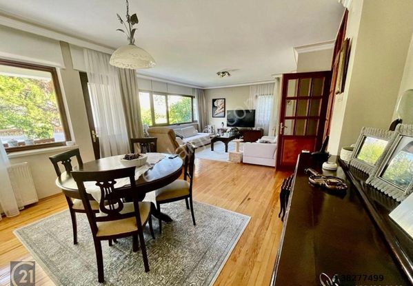 Erdemkent’te Satılık Büyük Bahçeli, Geniş A Tipi Villa