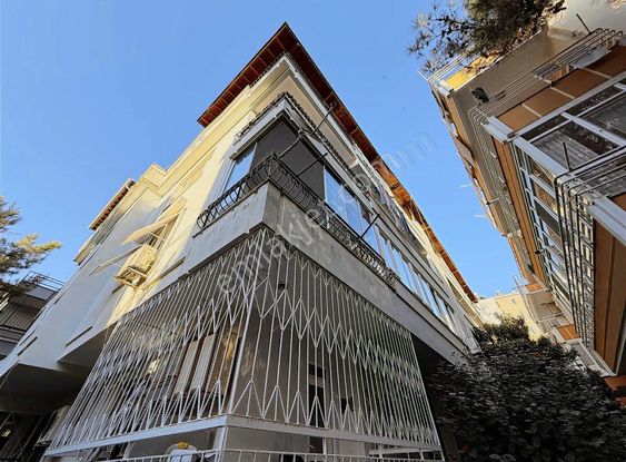 Hayat Park Yanı 2+1 Cam Balkonlu Satılık Daire