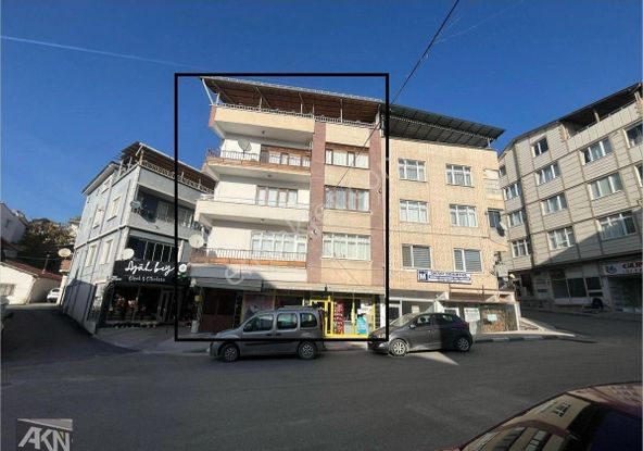 Akn Gayrimenkulden Satılık 4 Katlı Bina