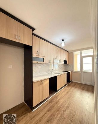 Remint’den Yeşılyurt Barajyolunda Geniş 2*1 Kapalı Mutfak Kilerli Direk Hasarsız Satılımik Daire !!!