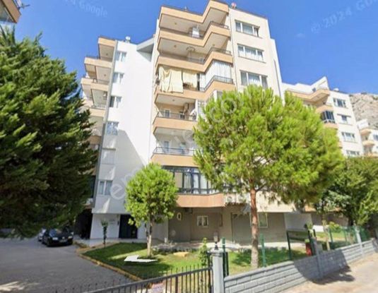 Antalya / Hurma / Konyaaltı – Doğalgazlı • Ayrı Mutfaklı • 3+1 • Eşyalı