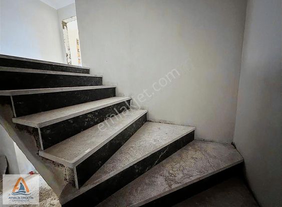 Ayvalık Alicetinkaya Sıfır 2+1 2 Ay İcinde Teslim Daireler