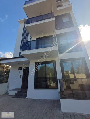 Patlangıç'ta Yeni ,geniş ,satılık,2+1 Daire