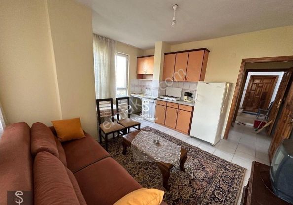 Alanya Konaklı Merkezde Kiralık Denize 150m 1+1 Eşyalı Daire