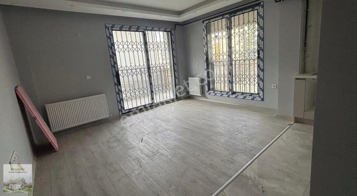 Atilla Mahallesinde Sıfır Lüx Bahçeli 2+1daire