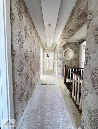 Bağlaraltı Mahallesinde Şehir Manzaralı 6+1 Dublex Daire