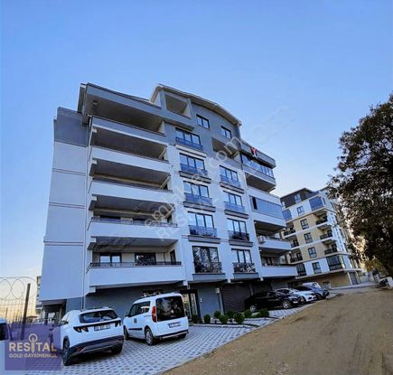 Hamitler De Kiralık Sıfır 3+1 Daire