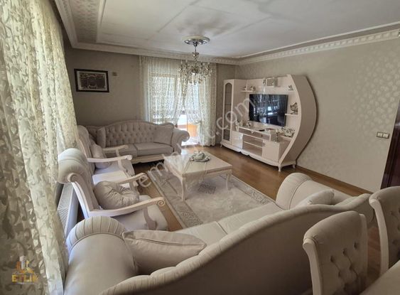 Gata Ve Şehit Has.yürüme Mesafesi Lüks Yapılı Asansörlü 5+1