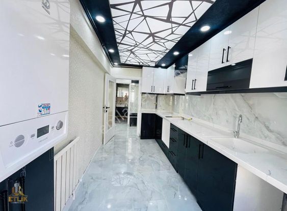 Etlik'den Aşağı Eğlence Paraleli Ara Katta 3+1 Ultra Lüx Daire !