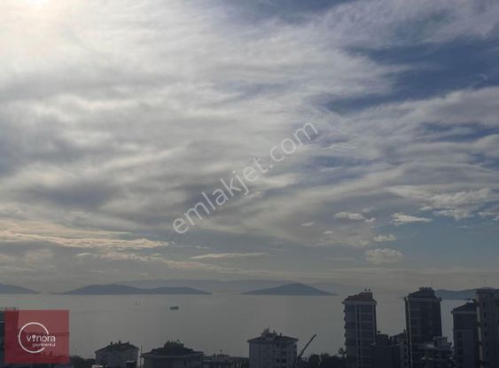 Suadiye'de Bağdat Caddesine Komşu,kapanmaz Deniz Manzaralı 3+1