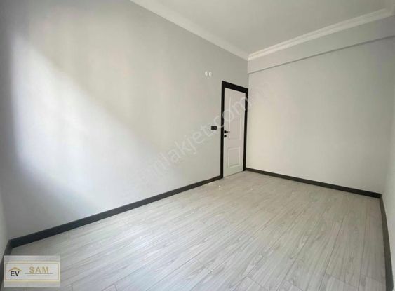 Evsam'dan Tranvaya 300 M Ful Deniz Manzaralı Yatırımlık 1+1