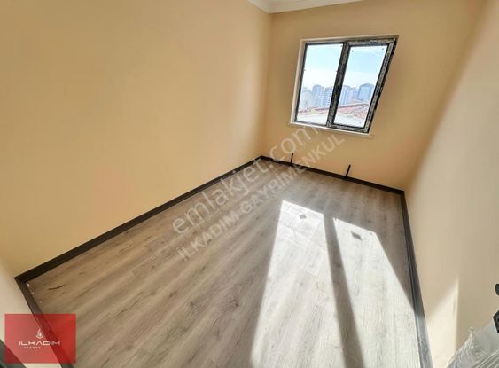 Şehitkubilay Mahallesinde Estergon Cad.yakını Katta 3+1 Daireler