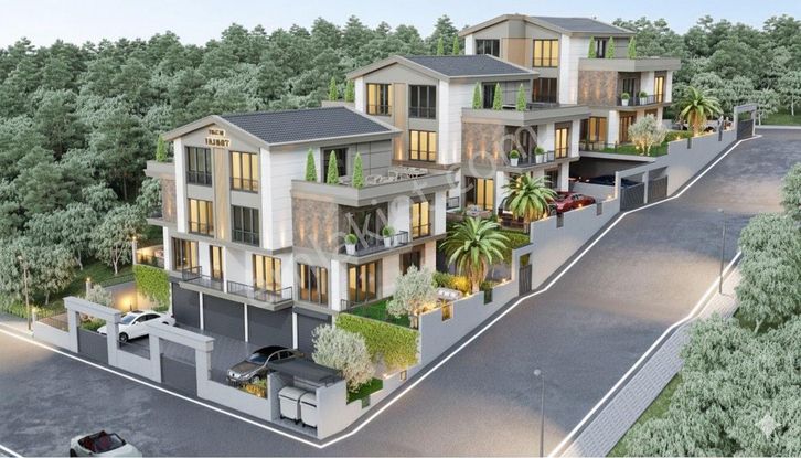 Remax Advantage Kayapa'da Geniş Manzaralı Lüks Hills Villaları