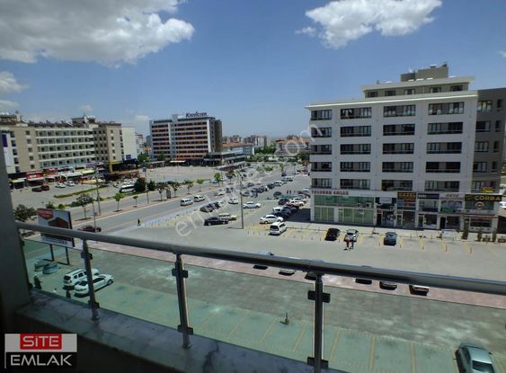 Site Emlak'tan Stüdyo Osmanlı'da Kiralık 2+1 Eşyalı Daire