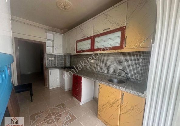 Gaziosmanpaşa Yakını Seyran'da - 3+1 Kat'da - Yapılı - Tertemiz