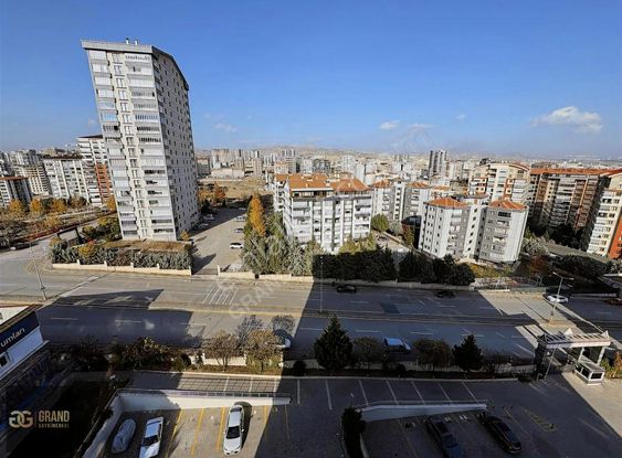 Batıkent Turgut Özal Da Cadde Cepheli 7+2 Satılık Dublex