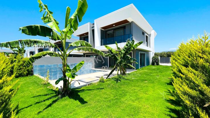 Kuşadası Davutlarda Satılık Son Kalan! Lüks Özel Havuzlu Villa