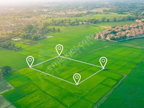 Pursaklar Altınovada İmarlı 180 M2 Arsa Çankırı Yoluna Yakın Hilal Emlaktan