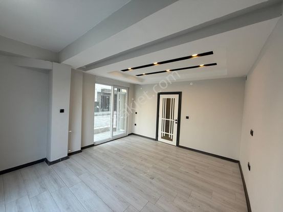 Acil Satılık 2+1 Sıfır Daire