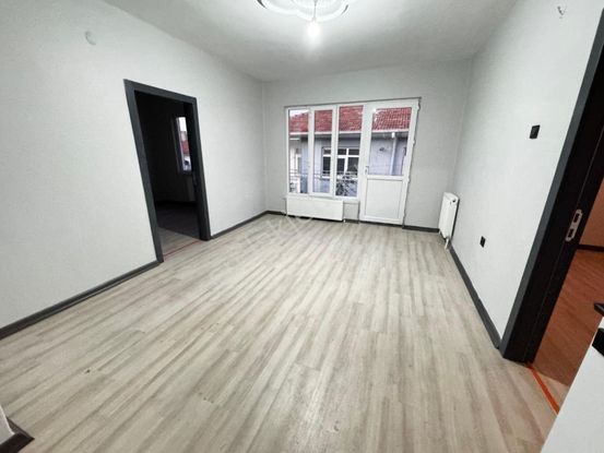 Belediye - Ftz Avm - Metro Yakını Katta 3+1 Manzaralı Güney Lüks