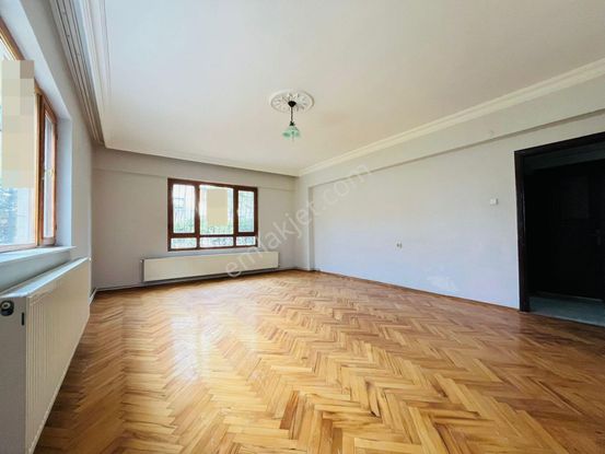 Mutlu Cad. Yakını Giriş Katta 3+1 Satılık Daire !!!