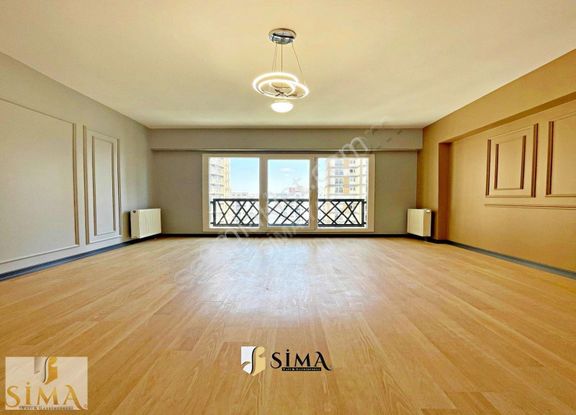 Merkezi Konumda Site İçinde Manzaralı Ultra Lüx 2+1 Daire