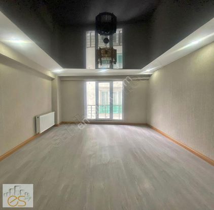 Satılık Metrobüse Yürüme Mesafesinde 2+1 Daire Kelepir