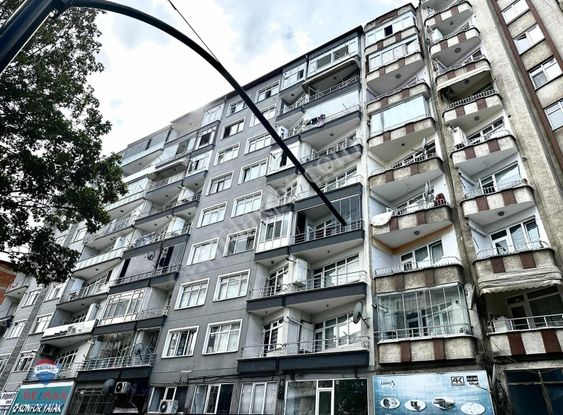 Cihan Çaylan'dan Bulvara Cephe 3+1 Satılık Daire