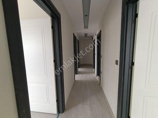 Atıcı Emlak'tan Satılık Yatay Mimari 3+1 K.m Sınırsız Kredi..