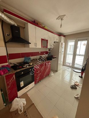 Fatih Mahallesinde Ara Kat 2+1 Kiralık Daire