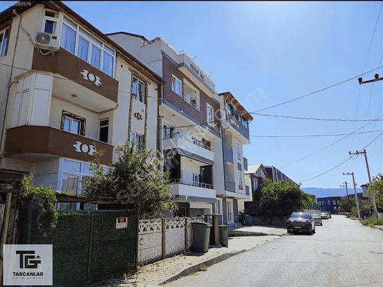 Tarcanlardan Kullanışlı Ve Ferah Giriş Kat 2+1 Satılık Daire