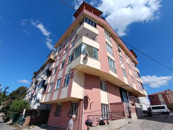 Pendik Esenyalı "da Sıfır Yapım Kiralık Manzaralı 2+1 100m2 Daire