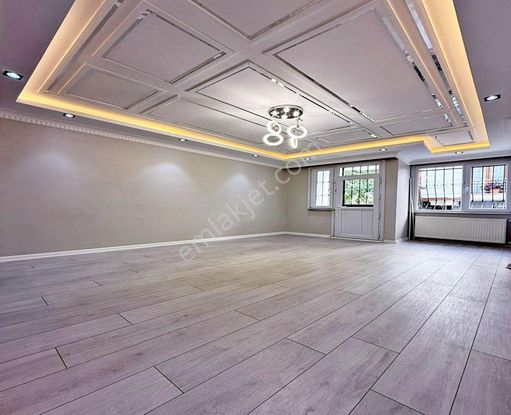 Ardıçlı Mahallesi Balkonlu Özel Dizayn 105 M2 Fırsat Daire!