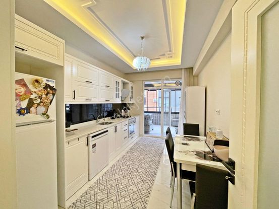 Karacaahmet'te Merkezi Konumda Cam Balkonlu Masrafsız Lüx 2+1