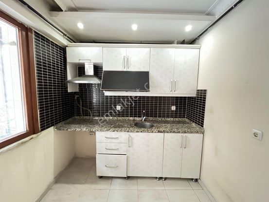 Namık Kemal Mah. 3+1 100 M² Asansörlü Aile Apartmanında Kiralık Daire 🚪✨