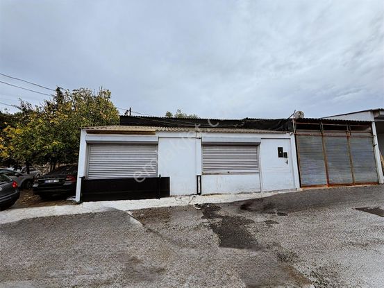 Çeşme Sanayi Sitesinde Satılık Dükkan