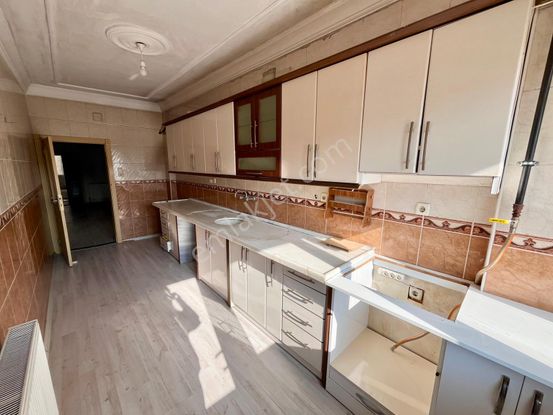 Amazon'dan Serintepe Cami Altı Taziye Yanı 2+1 Kiralık Fırsat !!