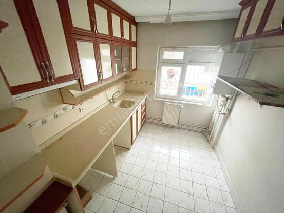 Sincan Mareşal Çakmak Mah.'de Satılık 2+1 Yüksek Giriş Daire