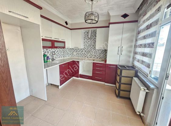 Anadolu Gm'den Karşıyaka'da 2+1 Kiralık Daire